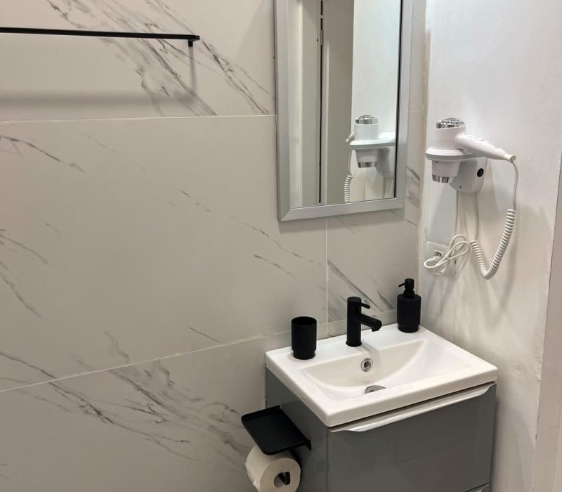 Sweet_49_Apartment_06